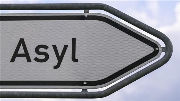 Asylerstanträge: Höchster Wert seit September 2016 Rekordjahr? Im Jahr 2023 wurden bisher 267.384 Erstanträge auf Asyl gestellt.