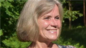 Renate Warren