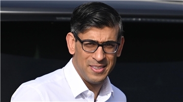 Rishi Sunak wittert seine Chance: Alle Minister prüfen die bestehenden Zusagen zur Reduzierung der Treibhausgasemissionen „im Lichte einiger Herausforderungen bei den Lebenshaltungskosten“.