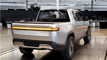 Rivians Technologie und Software sollen in Zukunft bei Autos von VW Anwendung finden.