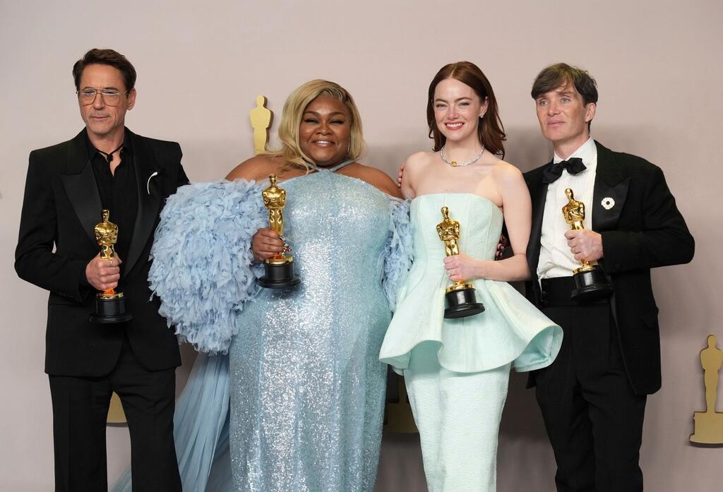 Robert Downey Jr. gewinnt 2024 einen Oscar für die beste Nebenrolle in „Oppenheimer“