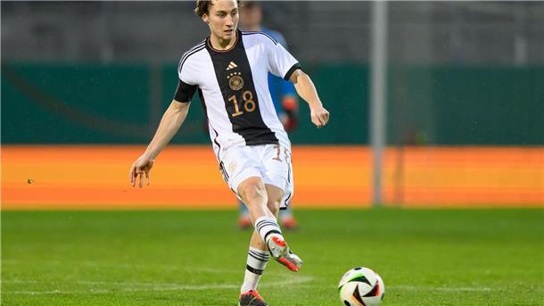 Rocco Reitz zeigt gegen Israel Spielmacher-Qualitäten.