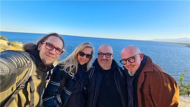 Wilstedt: So bringt die Band Rockwark Plattdeutsch auf die internationale Bühne Rockwark-Frontfrau Karin Dittmers aus Wilstedt mit ihren Bandkollegen. Die Rockband machte beim Liet International das Plattdeutsche einem großen Publikum bekannt.