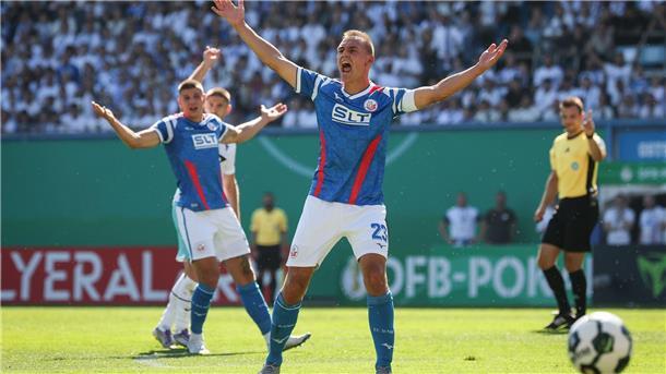 Hoffenheim ganz effektiv: 4:0 bei Hansa Rostock Rostock brachte viel Leidenschaft ins Spiel.