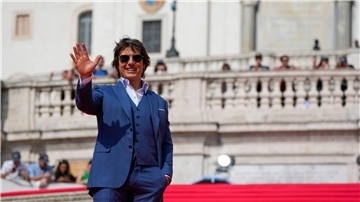 Roter Teppich, Spanische Treppe und Tom Cruise.