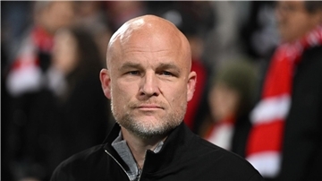 Rouven Schröder stärkte Trainer Eugen Polanski den Rücken.