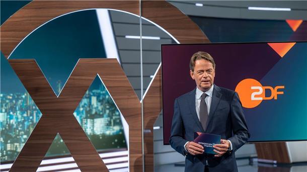 Zivilcourage rettet Leben – XY-Preis für Helfer verliehen Rudi Cerne moderiert die ZDF-Sendung „Aktenzeichen XY… Ungelöst“.