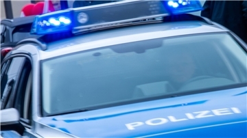 Rund 300 Polizisten und Polizistinnen waren im Dresden im Einsatz.