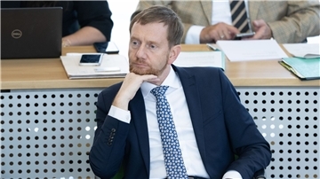 Sachsens Ministerpräsident Michael Kretschmer will die verbliebenen AKWs länger am Netz lassen.
