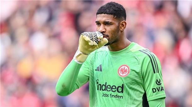 Kauã Santos im Fokus: Frankfurt hat ein Torwart-Thema Sah bei Freiburgs 2:2 am Sonntag nicht gut aus: Frankfurt-Keeper Kauã Santos.