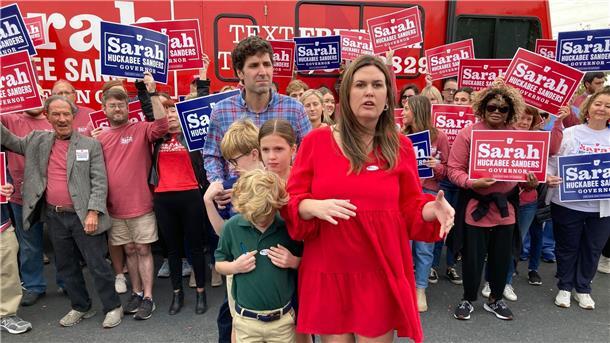 Sarah Huckabee Sanders wird die neue Gouverneurin des US-Bundesstaates Arkansas.
