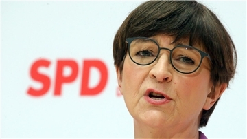 Saskia Esken sieht eine Erhöhung des Renteneintrittsalters kritisch.