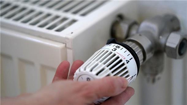 Schätzungsweise verbrauchen die Deutschen in diesem Jahr weniger Energie.