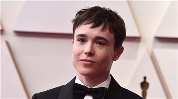 Schauspieler Elliot Page bei der Oscar-Verleihung 2022.