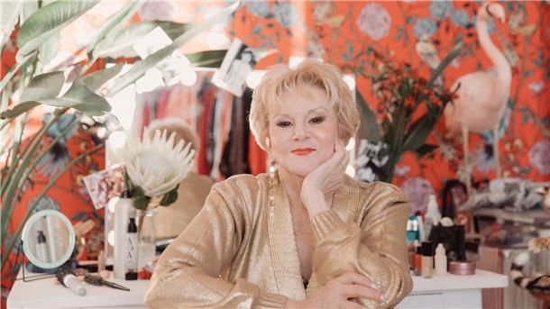 „Mit 17 hat man noch Träume“: Peggy March wird 75 Schlager-Sängerin Peggy March feiert am 8. März ihren 75. Geburtstag.