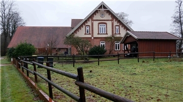 Schön soll es sein, das Dorf und auch die Häuser sollen sich einpassen und die Gemeinde architektonisch schmücken. Doch es geht noch um viel mehr, um die Zukunft zu bewältigen.