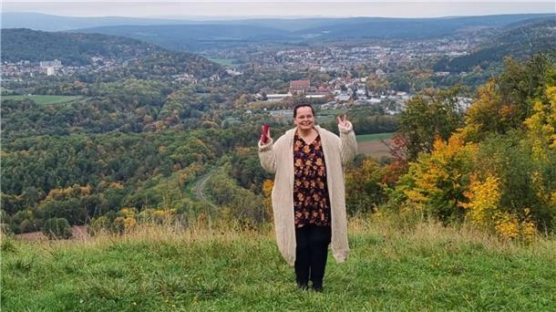 Schöne Momente der Reha: Auch Bad Kissingen hat Tina Kuschel bei einem Ausflug mit herbstlich sonnigem Wetter beeindruckt.