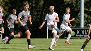 Schon als Kapitän der U17 war Thees Borstelmann torgefährlich, jetzt traf er für die U19 in Niendorf.