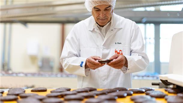 Lebkuchen-Hersteller im Backstress - bald startet Verkauf Schon bald kommen die ersten Lebkuchen, Stollen und Zimtsterne in den Handel.