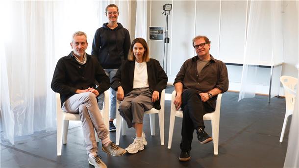 Vier Menschen