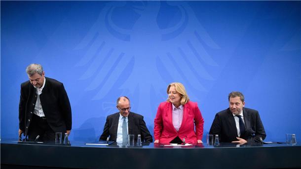 Merz will zu Gipfeltreffen mit Stahlindustrie einladen Schwarz-Rot will mit der Stahlindustrie sprechen.