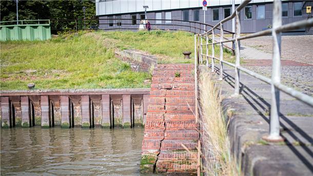 Schwere Schäden der Stufe drei: An den Weserterrassen muss dringend saniert werden.