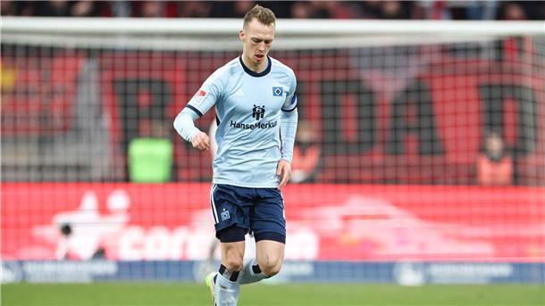 Sebastian Schonlau vom Hamburger SV soll kurz vor einem Wechsel zu Thomas Müllers Club Vancouver Whitecaps stehen.