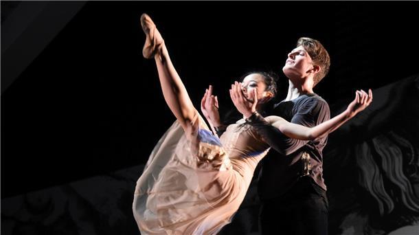 Seine Lieblingsrolle, den Romeo, tanzte Ilario Frigione 2018 im Ballett „Romeo und Julia" von Serge Prokofieff. Hier ist er im Pas de deux mit Ting-Yu Tsai als Julia zu sehen.