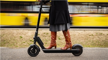 Seit 1. Juni sind E-Scooter in Bussen und Straßenbahnen nicht mehr zugelassen.