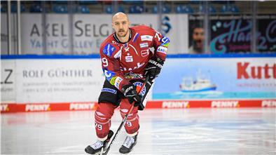 Seit dieser Saison spielt Mitch Wahl für die Fischtown Pinguins Bremerhaven. Der Stürmer ist schnell eine Verstärkung geworden.