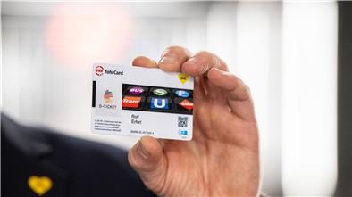 Seit Mai erhältlich: Mit dem Deutschlandticket können Fahrgäste für 49 Euro pro Monat quer durchs Land fahren.