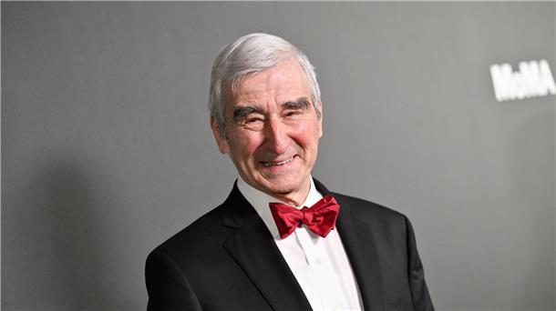 Seit Mitte der 1990er-Jahre spielt Sam Waterston den Staatsanwalt in der Serie „Law & Order“.