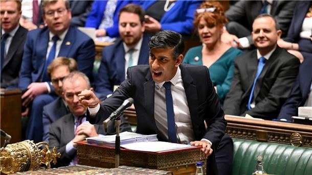 Die letzte Patrone: Steuersenkungen sollen Sunak retten Seit Wochen wächst auch innerhalb der Konservativen Partei die Kritik an Regierungschef Rishi Sunak.