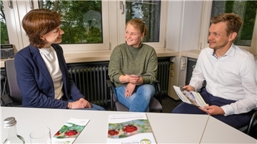 Der Senioren- und Pflegestützpunkt "RoSe" bildet auch ehrenamtliche Seniorenbegleiter aus.