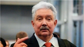 Sergej Baburin von der Partei Gesamtrussische Volksunion, hat seine Bewerbung um das Präsidentenamt noch vor der offiziellen Registrierung wieder zurückgezogen.