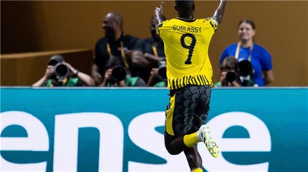 Kein Bruderduell: BVB ohne Bellingham gegen Alonsos Real Serhou Guirassy schoss den BVB mit seinem Doppelpack ins Viertelfinale der Club-WM.