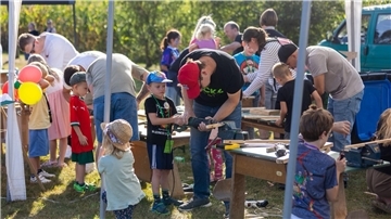 Sich ausprobieren, sich etwas trauen, kreativ sein und Neues ausprobieren: Darum ging es auch beim 20. Weltkindertag in Gnarrenburg.