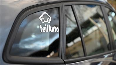Sich gemeinsam ein Auto zu teilen, ist in vielen Teilen der Republik längst Alltag. Die Gemeinde Wurster Nordseeküste möchte mit „Carsharing“ Nahverkehrslücken in der Gemeinde schließen.