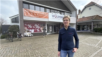 Sie habe sich die Entscheidung nicht leicht gemacht, sagt Inhaberin Sabine Wülpern über die Schließung von „Wülpern Mittendrin“. Doch die Umsätze hätten einfach nicht mehr ausgereicht für das große Geschäft. Potenziellen Nachfolgern für die Ladenfläche bietet die Lavenstedterin ihre Unterstützung an.