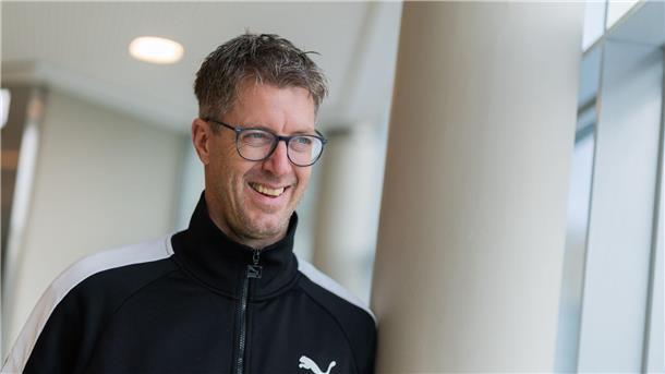 WM-Aufgebot steht: 17 Spielerinnen für den Medaillentraum Sieht der Heim-WM mit großer Vorfreude entgegen: Bundestrainer Markus Gaugisch.