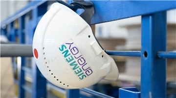 Siemens Energy bekommt seine Probleme mit der Windkraft nicht in den Griff. Jetzt setzt der Aufsichtsrat einen Sonderausschuss ein, um die Aufarbeitung zu überwachen.