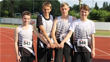 Simon-Gerard Bartosch, Tjelle Haber, Linus Hennig und Noah Alexander Meyer 