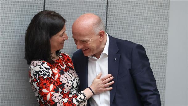 Berlins Regierungschef und Bildungssenatorin sind ein Paar Sind ein Paar: Berlins Regierender Bürgermeister Kai Wegner und Bildungssenatorin Katharina Günther-Wünsch.
