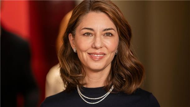 Sofia Coppola bringt am 4. Januar ihren neuen Film „Priscilla“ in die deutschen Kinos.