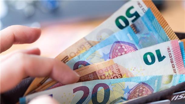 Klingbeil zu Bürgergeld-Sanktionen: FDP irrt gewaltig Sofortabzug von 30 Prozent: Die FDP fordert Verschärfungen beim Bürgergeld