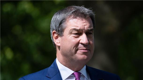 „Bayerntrend“: CSU im Tief, Freie Wähler auf Rekordhoch Sollte das Ergebnis am Wahlabend des 8. Oktober so ausfallen wie die aktuellen Umfragen aussehen, hätte Bayerns Ministerpräsident Söder ein weiteres Absacken der CSU zu verantworten.