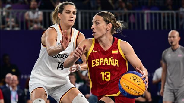 Sonja Greinacher (l) im Finale gegen die Spanierin Sandra Ygueravide