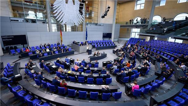 SPD-Abgeordnete machen Vorstoß zu Erbschaftsteuer  SPD-Bundestagsabgeordnete des Netzwerks Berlin fordern in einem Impulspapier „eine gerechtere und progressive Erbschaftsteuer“.