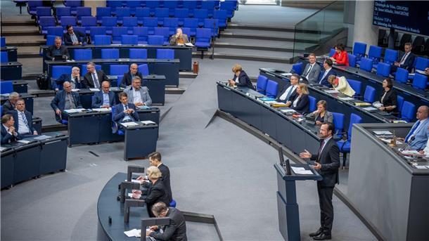 SPD-Fraktionsvize Dirk Wiese wirft der AfD vor, „das Sprachrohr für den Kreml“ zu sein.