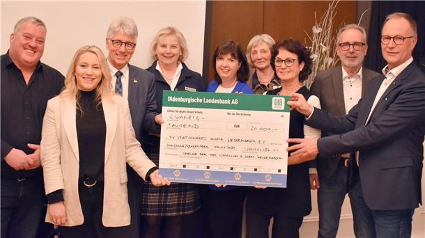 Gruppenfoto, Spende